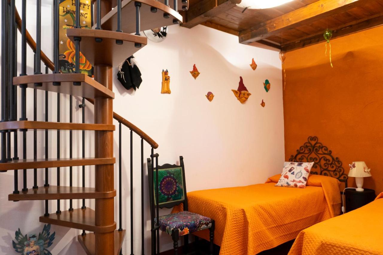 Le Streghe Rooms E Art,Centralissimo Con Garage Su Richiesta Livorno Exteriér fotografie